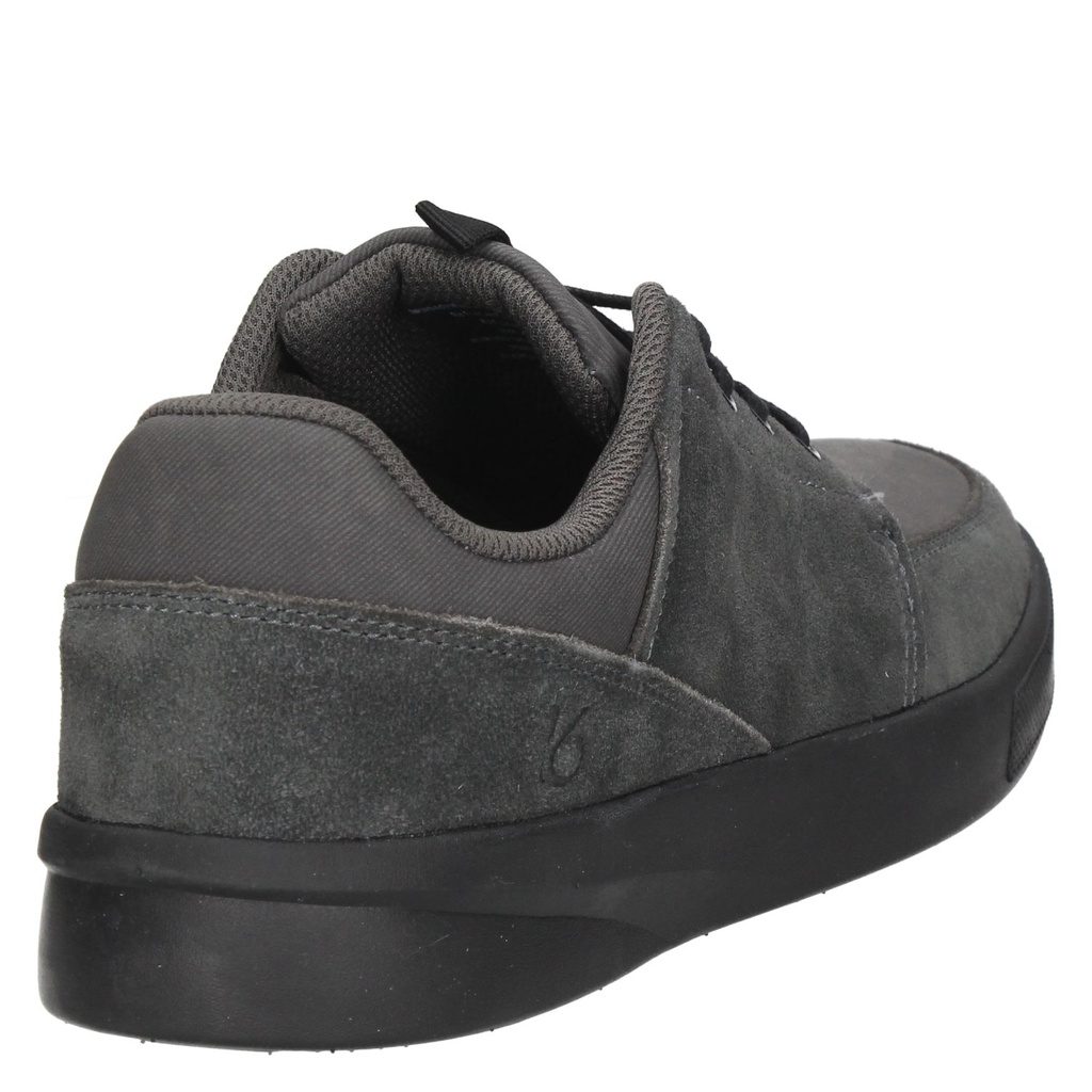 16 Hrs Zapatillas Hombres D162
